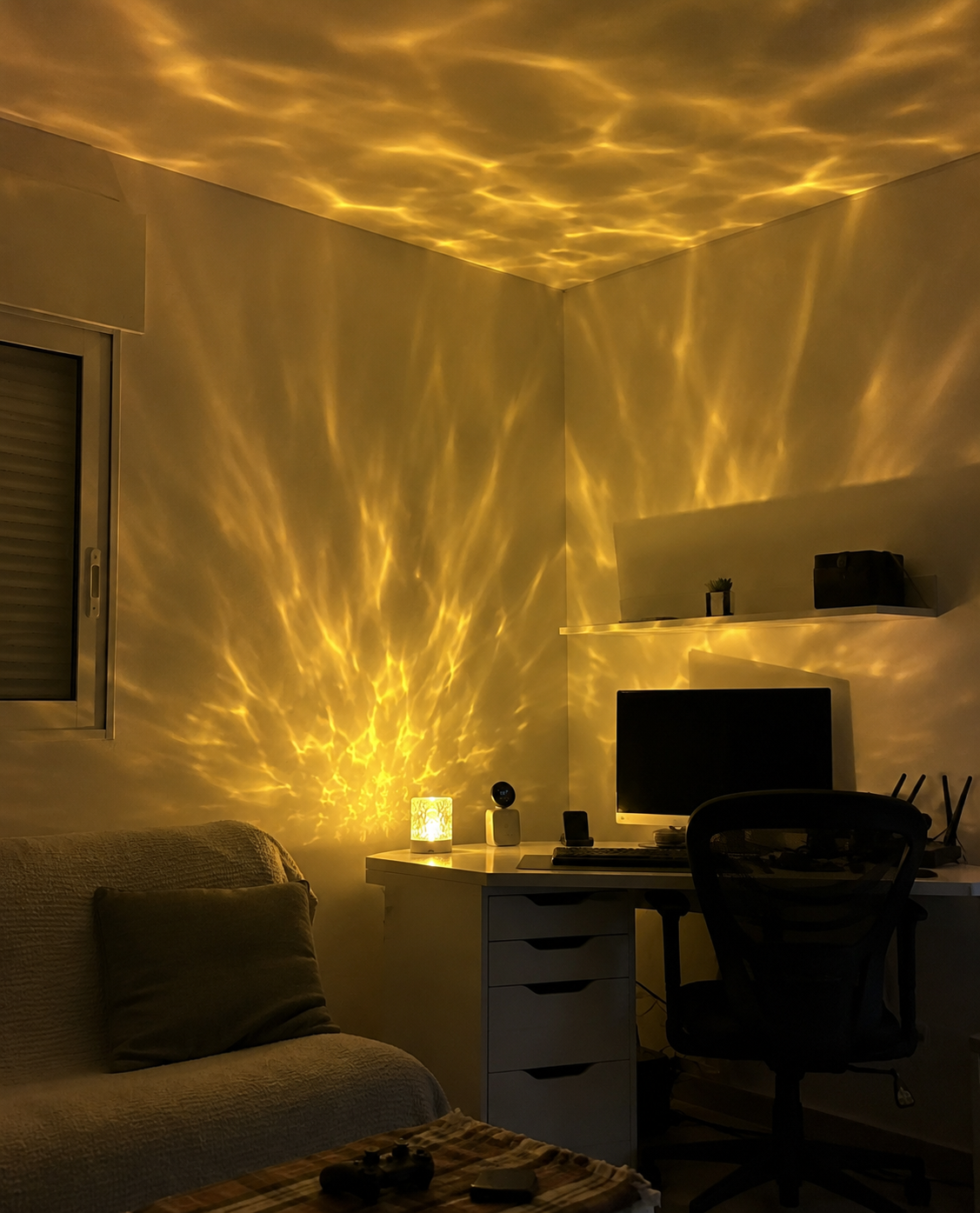 Crystal Wave™ - Lámpara Efecto Agua RGB